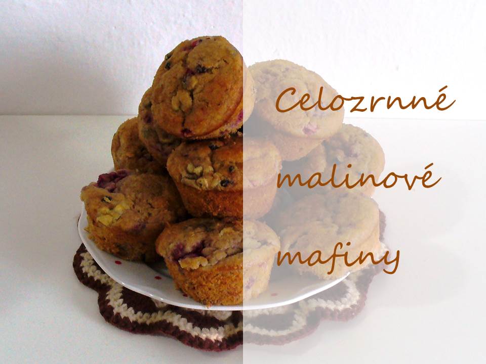 Celozrnné malinové mafiny